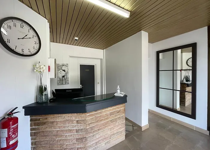 Hotel Les 4 Chenes